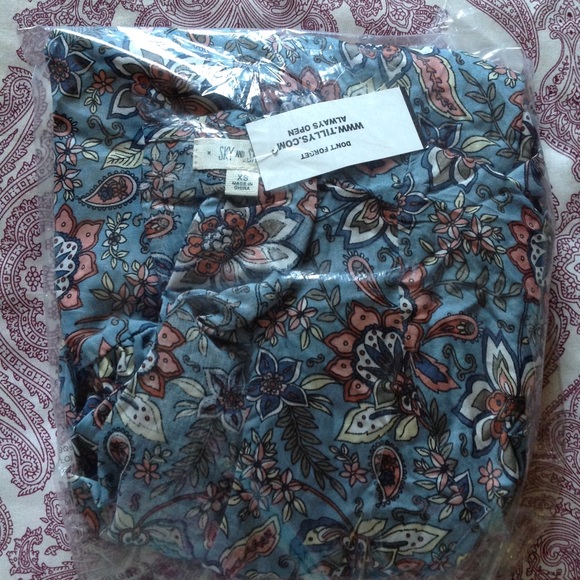 HP! NWT Sky and Sparrow Floral Henley Babydoll Dress - Picture 6 of 7